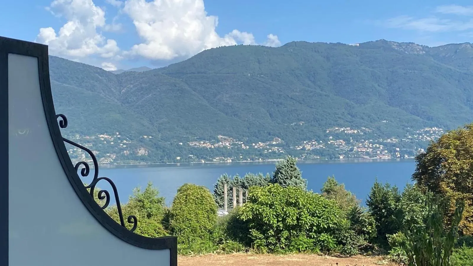 Casa Corsini Appartement Porto Valtravaglia