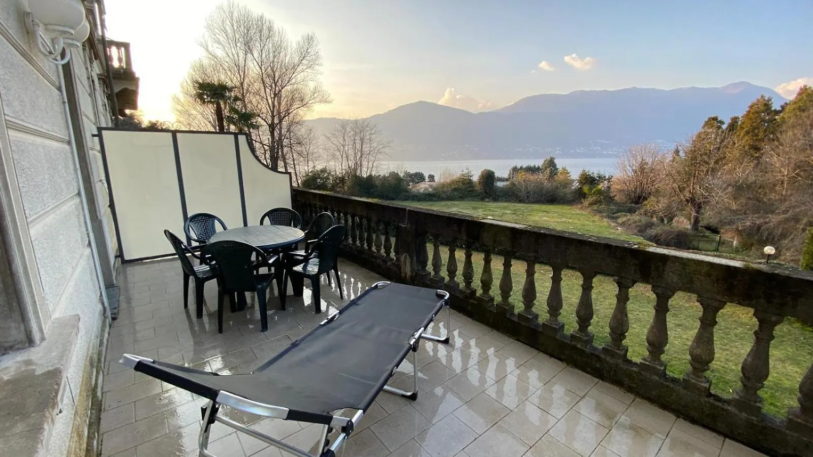 Casa Corsini Appartement Porto Valtravaglia Italië